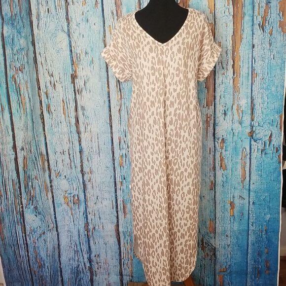 FANTASTIC Fawn Taupe Leopard Midi Dress - Picture 1 of 11